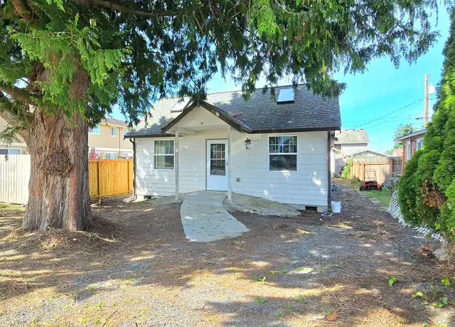 Property at 112 N Gifford Ave, Arlington, WA, 98223, 3 beds, 2 baths, [object Object]