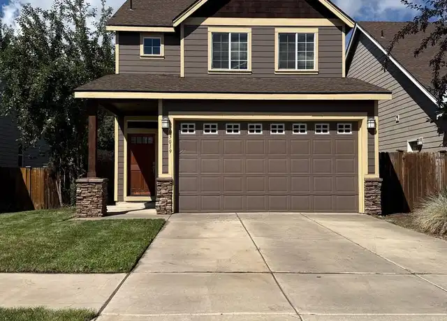 Property at 63019 Woodbridge Pl, Bend, OR, 97701, 3 beds, 2.5 baths, [object Object]