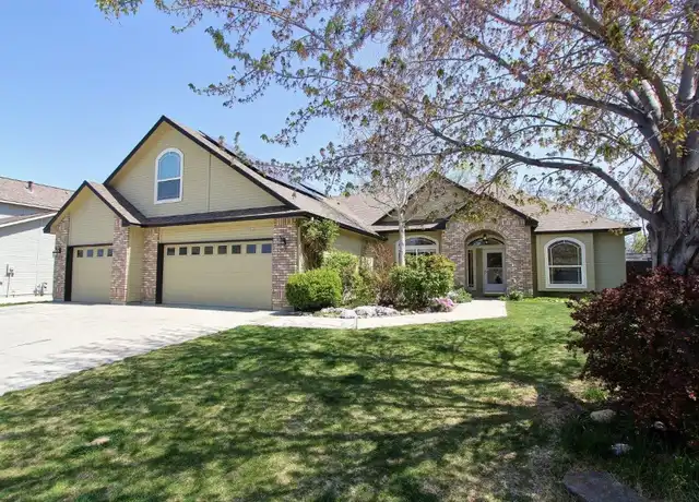 Property at 2074 S Tollgate Way, Boise, ID, 83709, 4 beds, 3 baths, [object Object]