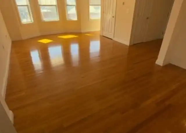 Property at 19 Rose St Unit 10, Stoughton, MA, 02072, 2 beds, 1 bath, [object Object]