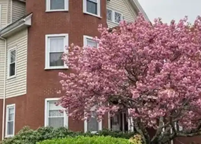 Property at 48 Seaver St, North Easton, MA, 02356, 2 beds, 1 bath, [object Object]