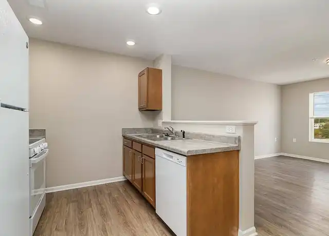 Property at Haven Crossing - 12800 Towne Center Dr, Walton, KY, 41094, 1-2 bed, 1 bath, [object Object]