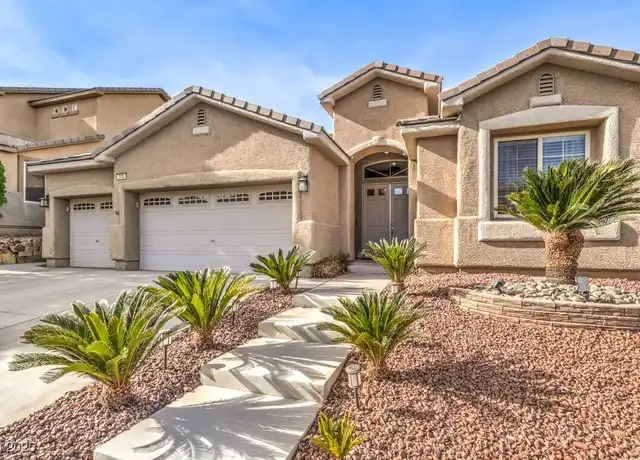 Property at 525 Copper View St, Henderson, NV, 89052, 4 beds, 3.5 baths, [object Object]