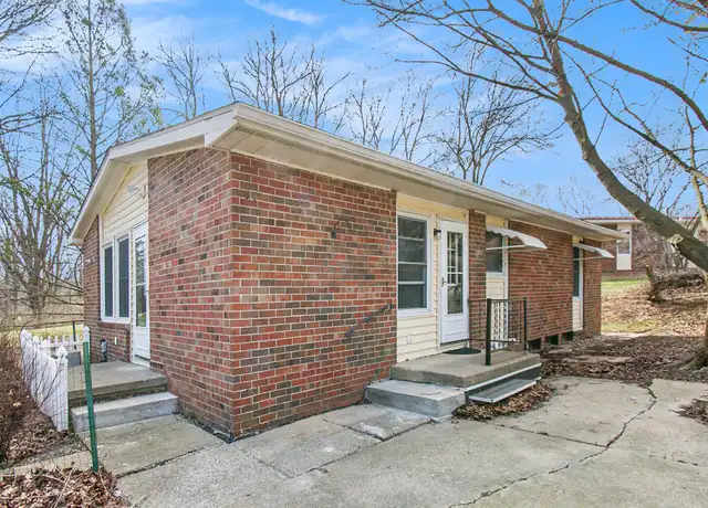 Property at 2071 Winewood Ave, Ann Arbor, MI, 48103, 3 beds, 1 bath, [object Object]