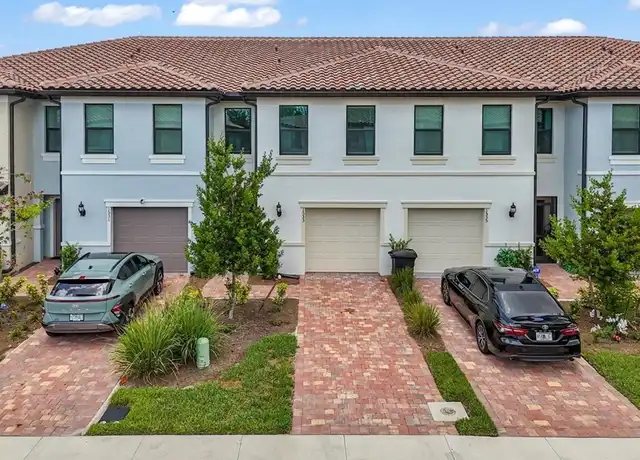 Property at 1533 Lake Jessup Cir, Cape Coral, FL, 33909, 3 beds, 2.5 baths, [object Object]