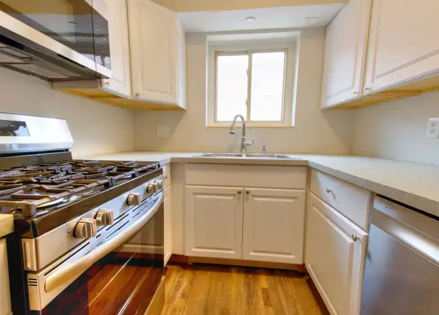 Property at 3508 Russell Blvd Unit 3508 6, St. Louis, MO, 63104, 2 beds, 1 bath, [object Object]