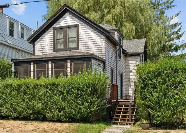 Property at 75 Garfield St, Newport, RI, 02840, 3 beds, 1.5 baths, [object Object]