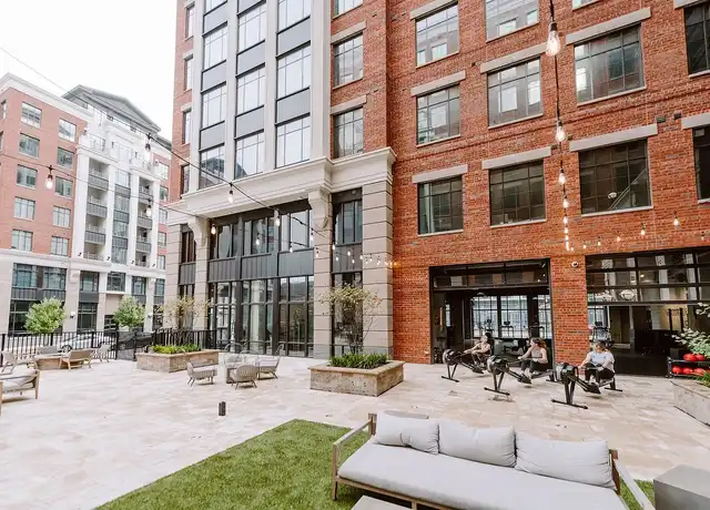 Property at LC RiverSouth - 209 S High St, Columbus, OH, 43215, 1-2 bed, 1-3 bath, [object Object]