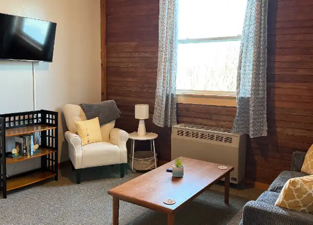 Property at 40 Main St Unit B, Limerick, ME, 04048, 1 bed, 1 bath, [object Object]