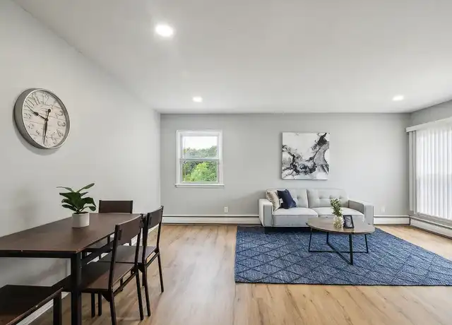 Property at Galloway Court Apartments - 400 S DuPont Hwy, New Castle, DE, 19720, 1 bed, 1 bath, [object Object]