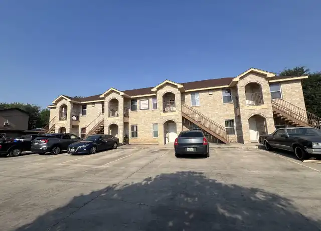 Property at 3119 Galveston St Unit 4, Laredo, TX, 78043, 2 beds, 1 bath, [object Object]