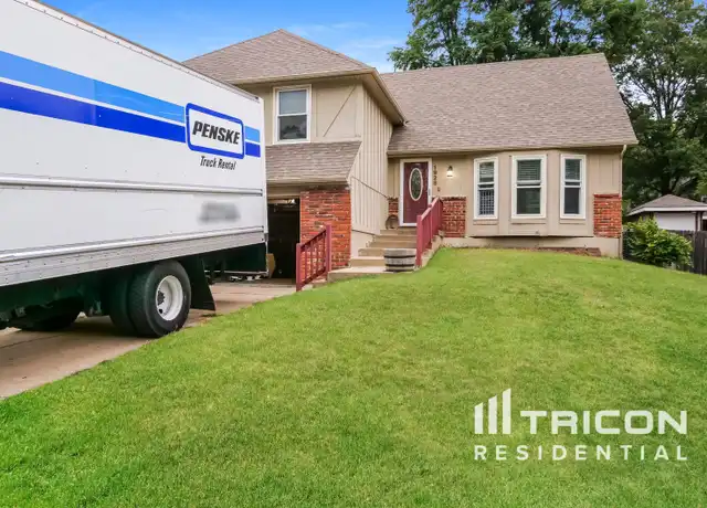 Property at 1928 E Stratford Rd, Olathe, KS, 66062, 4 beds, 2.5 baths, [object Object]