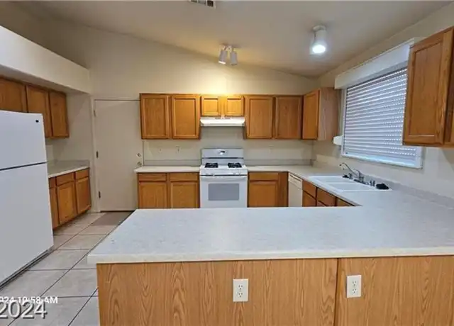 Property at 3445 Blue Ash Ln, Las Vegas, NV, 89122, 3 beds, 2 baths, [object Object]