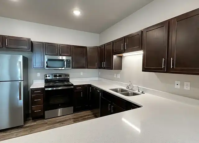 Property at Creekside Apartment Homes - 140 40th Street Dr SE, Cedar Rapids, IA, 52403, 1-3 bed, 1-2.5 bath, [object Object]