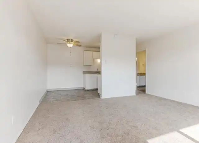 Property at 7911 SE King Rd Unit 67, Milwaukie, OR, 97222, 1 bed, 1 bath, [object Object]
