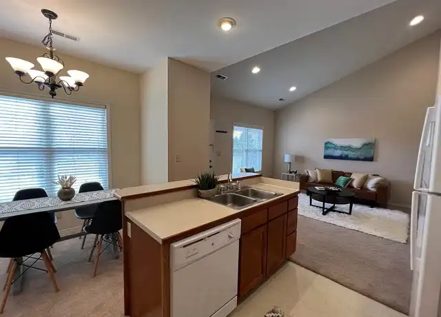 Property at Abodes - 940 S Clarizz Blvd, Bloomington, IN, 47401, 1 bed, 1 bath, [object Object]