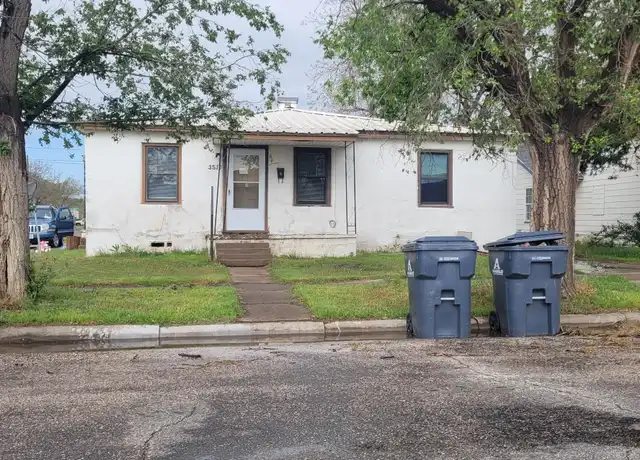 Property at 3510 S Polk St, Amarillo, TX, 79110, 1 bed, 1 bath, [object Object]