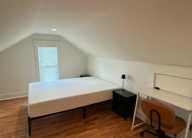 Property at 1133 E Henry St, Savannah, GA, 31404, 1 bed, 1 bath, [object Object]