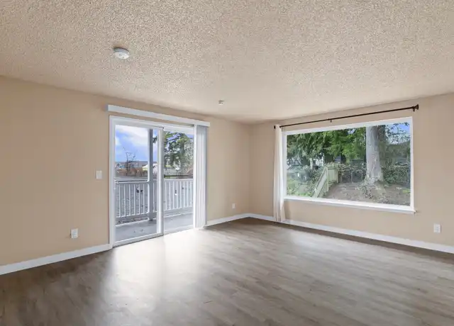 Property at 6115 W Beech St, Everett, WA, 98203, 3 beds, 1 bath, [object Object]
