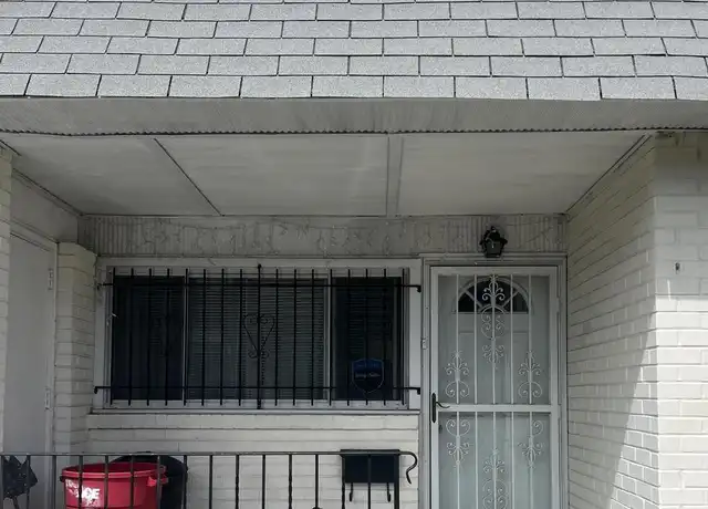 Property at 1115 W Jefferson St, Philadelphia, PA, 19122, 3 beds, 1 bath, [object Object]