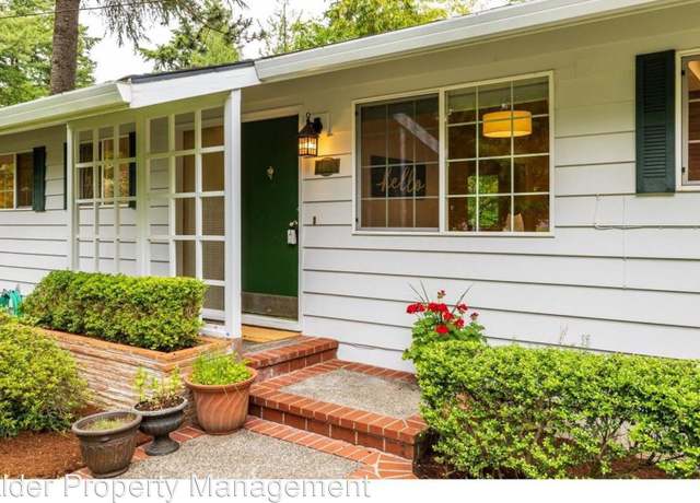 Photo of 4020 SW Lee St, Portland, OR 97221