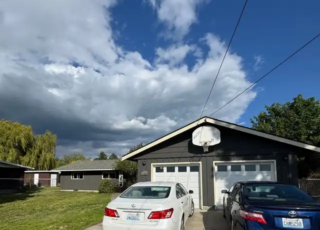 Property at 1602 N Brooklane St Unit LO, Ellensburg, WA, 98926, 5 beds, 2.5 baths, [object Object]