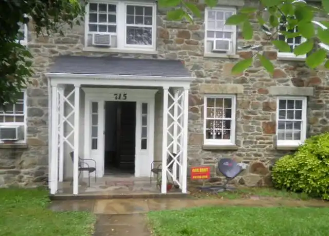 Property at 715 Main St, Laurel, MD, 20707, 2 beds, 1 bath, [object Object]