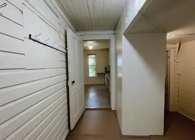 Property at 412 Spotswood St, Moscow, ID, 83843, 1 bed, 1 bath, [object Object]