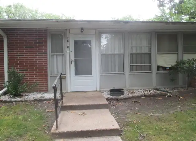 Property at 161C Gramercy Ct, Lakewood, NJ, 08701, 1 bed, 1 bath, [object Object]