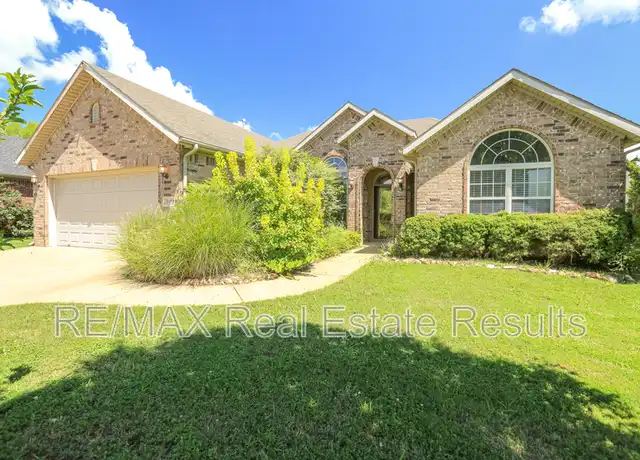 Property at 3104 SW Tunica Ave, Bentonville, AR, 72712, 4 beds, 2 baths, [object Object]
