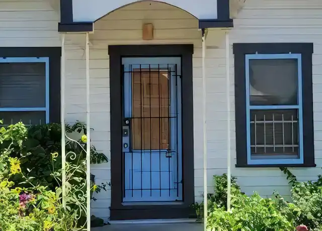 Property at 115 Vitra Pl, San Antonio, TX, 78210, 1 bed, 1 bath, [object Object]