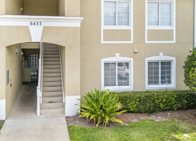 Property at 6433 Cypressdale Dr, Riverview, FL, 33578, 3 beds, 2 baths, [object Object]
