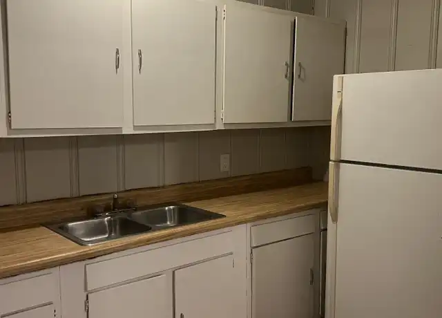 Property at 1412 Highland Ave SE Unit A, Huntsville, AL, 35801, 1 bed, 1 bath, [object Object]