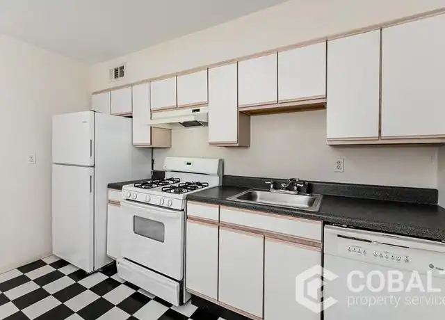 Property at 615 Boulevard SE, Atlanta, GA, 30312, 2 beds, 1 bath, [object Object]
