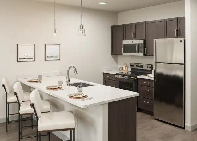 Property at 4125 Westdale Pkwy SW Unit 107, Cedar Rapids, IA, 52404, 3 beds, 2 baths, [object Object]