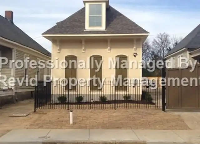 Property at 1662 Madison Ave, Memphis, TN, 38104, 4 beds, 2 baths, [object Object]