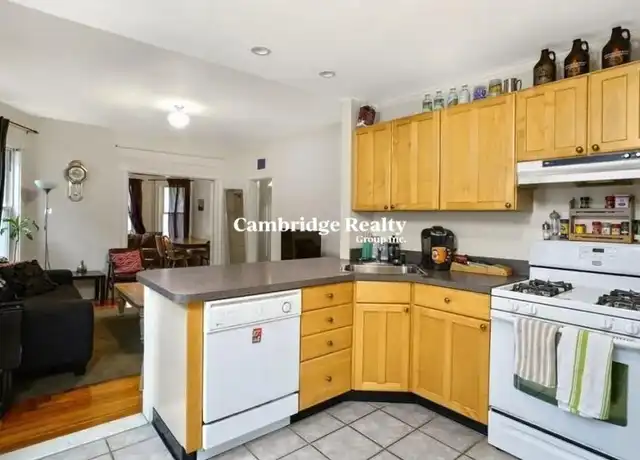 Property at 12 Cutter Ave, Somerville, MA, 02144, 4 beds, 1 bath, [object Object]