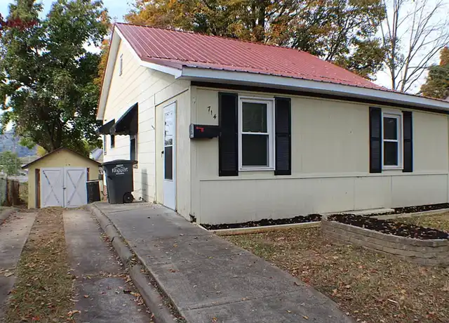 Property at 714 Myrtle St, Kingsport, TN, 37660, 3 beds, 1 bath, [object Object]
