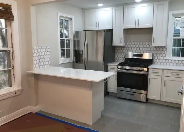 Property at 3213 Hampton Rd, Austin, TX, 78705, 3 beds, 2 baths, [object Object]