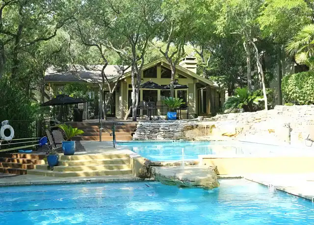 Property at 3218 Manor Rd, Austin, TX, 78723, 2 beds, 2 baths, [object Object]