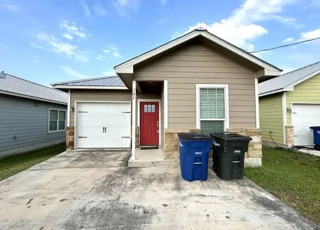 Property at 641 Orion Dr, New Braunfels, TX, 78130, 3 beds, 2 baths, [object Object]
