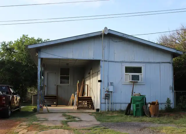 Property at 303 W Taylor St, Llano, TX, 78643, 3 beds, 2 baths, [object Object]