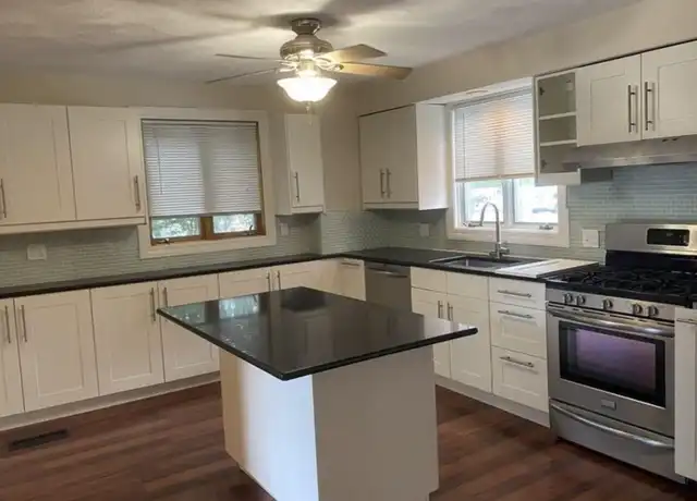 Property at 60 Homer Ave Unit 1, Cambridge, MA, 02138, 1 bed, 1 bath, [object Object]