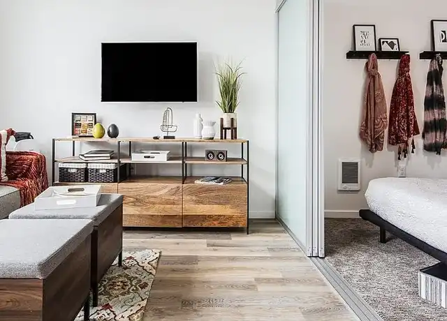 Property at Zig - 550 Broadway, Seattle, WA, 98122, 0-1 beds, 1 bath, [object Object]