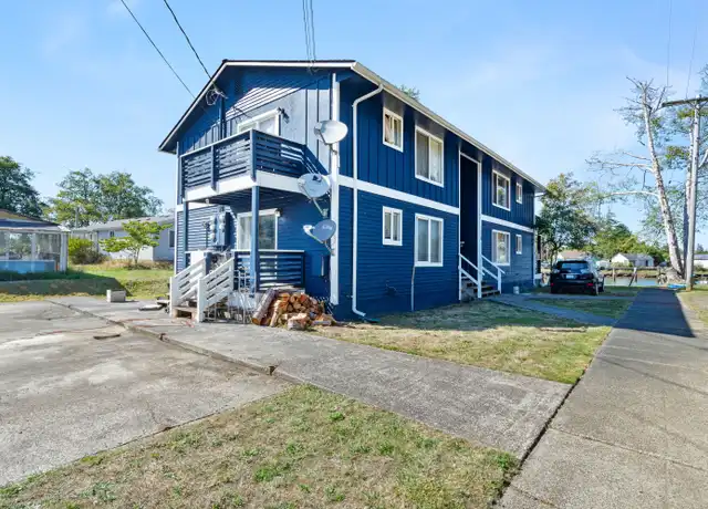Property at 113 N Newell St Unit 4, Aberdeen, WA, 98520, 2 beds, 1 bath, [object Object]