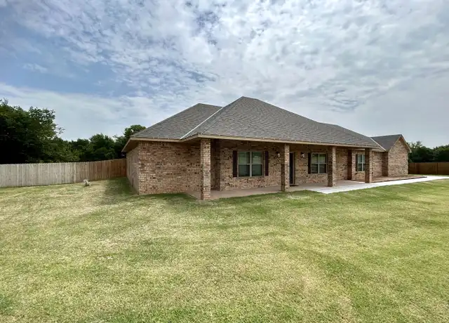 Property at 13132 NE Jaguar Ln, Elgin, OK, 73538, 4 beds, 2 baths, [object Object]