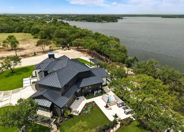 Property at 123 Heavens Rdg, Gainesville, TX, 76240, 5 beds, 5.5 baths, [object Object]