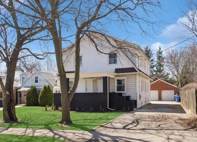 Property at 522 N Central Ave Unit 1, Highwood, IL, 60040, 3 beds, 1 bath, [object Object]