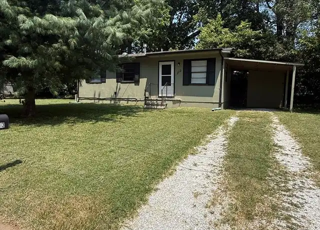 Property at 213 E Swiss Lane Ct, Springfield, MO, 65807, 2 beds, 1 bath, [object Object]