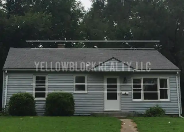 Property at 216 W 90th St, Kansas City, MO, 64114, 3 beds, 1 bath, [object Object]